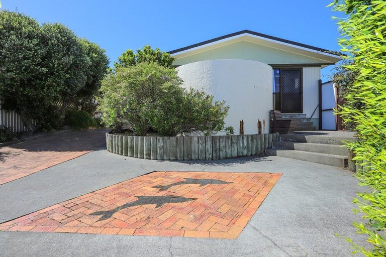 Photo of property in 136 North Shore Road, Eskdale, Napier, 4182
