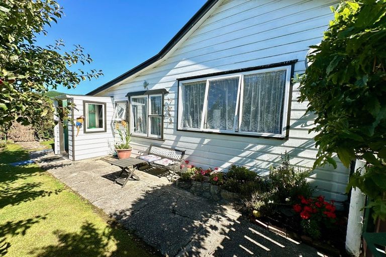 Photo of property in 26 Eddystone Street, Kaitangata, 9210