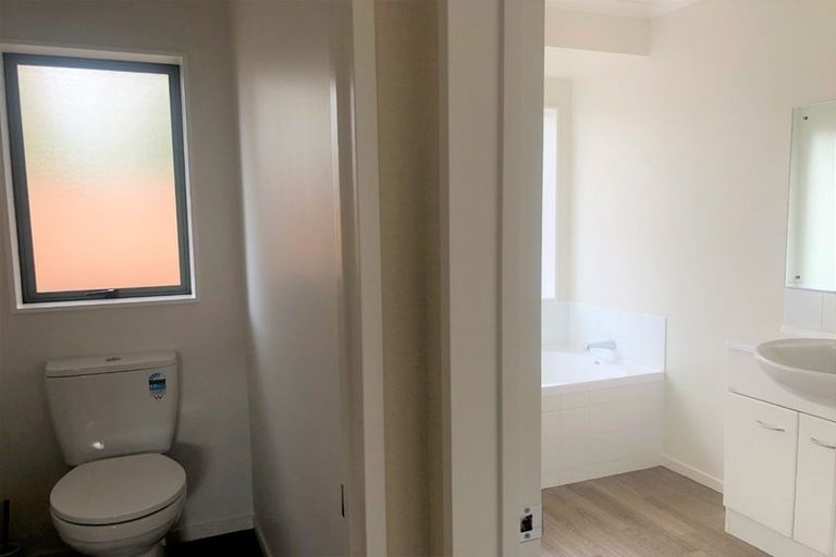 Photo of property in 20 Cranbrook Place, Rototuna North, Hamilton, 3210