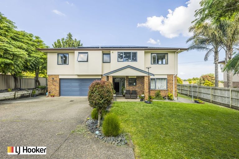 Photo of property in 200 Hill Road, The Gardens, Auckland, 2105