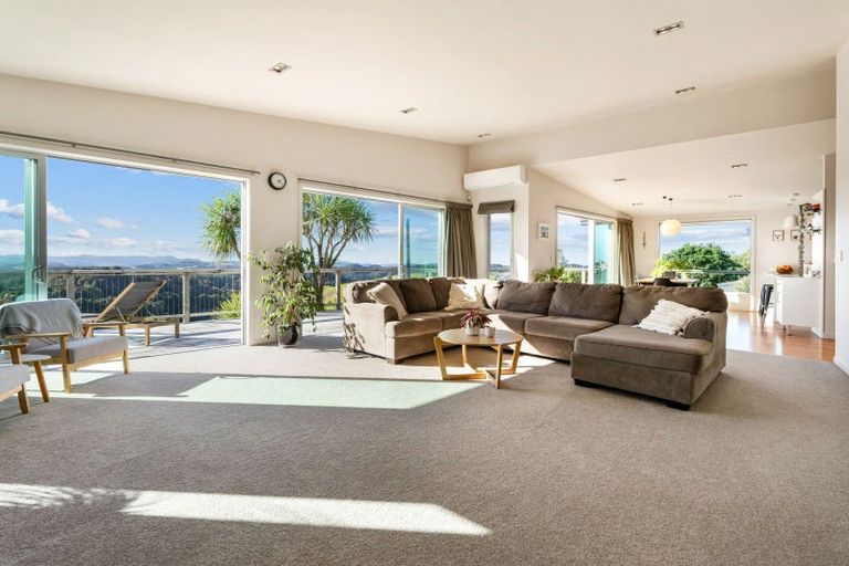 Photo of property in 590 Pataua Road North, Whareora, Whangarei, 0175