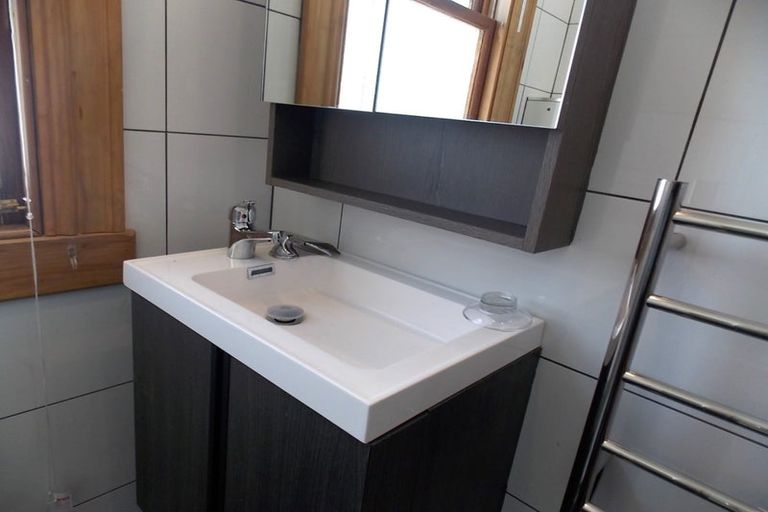 Photo of property in 10 Palmer Street, Aro Valley, Wellington, 6011