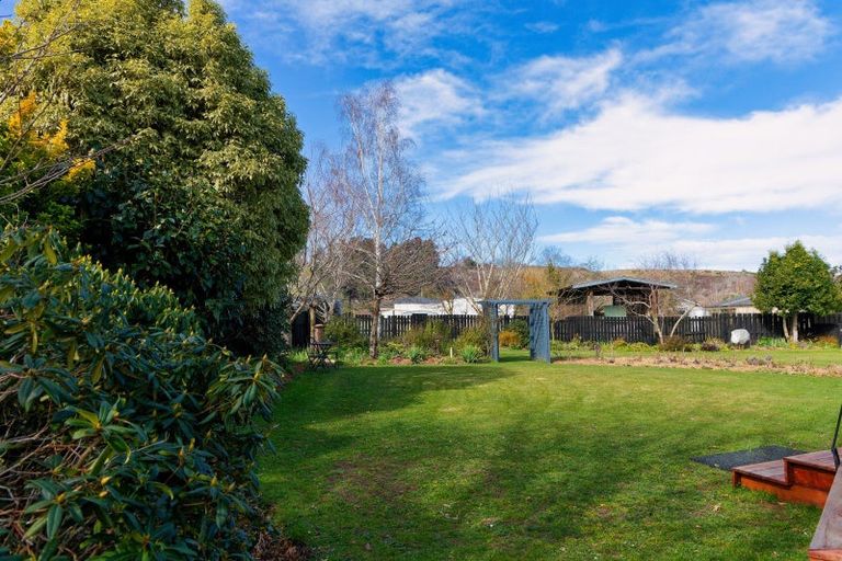Photo of property in 12 Achray Street, Waiau, 7332