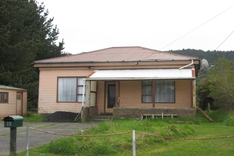Photo of property in 15 Ranfurly Street, Runanga, 7803