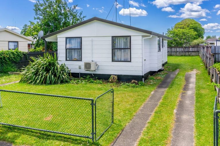 Photo of property in 1 Byron Road, Enderley, Hamilton, 3214