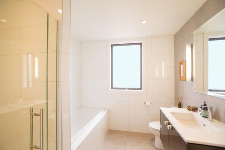 Photo of property in 4 Torea Lane, Arrowtown, Queenstown, 9371