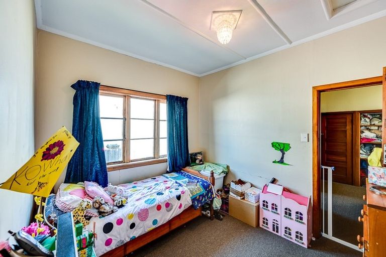 Photo of property in 605 Grove Road, Mayfair, Hastings, 4122