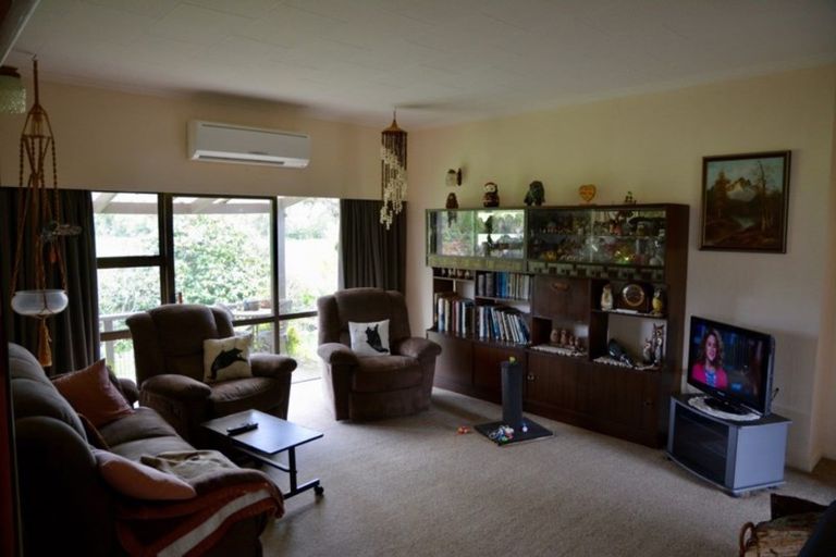 Photo of property in 662 Arapito Road, Karamea, 7893