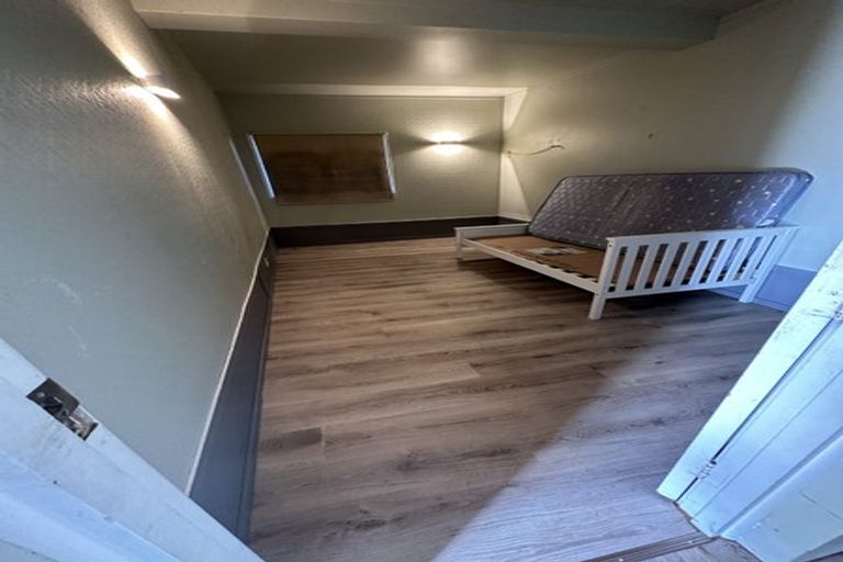 Photo of property in 16 Riverlea Road, Whenuapai, Auckland, 0618