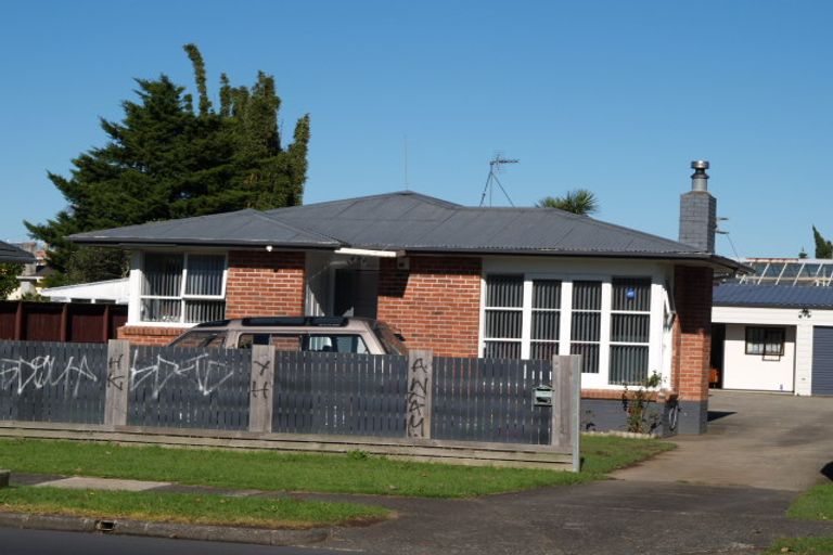 Photo of property in 186 Buckland Road, Mangere East, Auckland, 2024