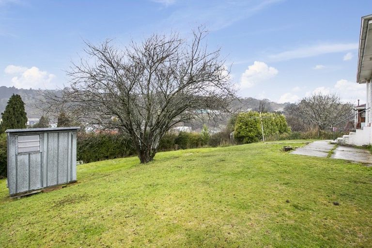 Photo of property in 35 Bradford Street, Bradford, Dunedin, 9011
