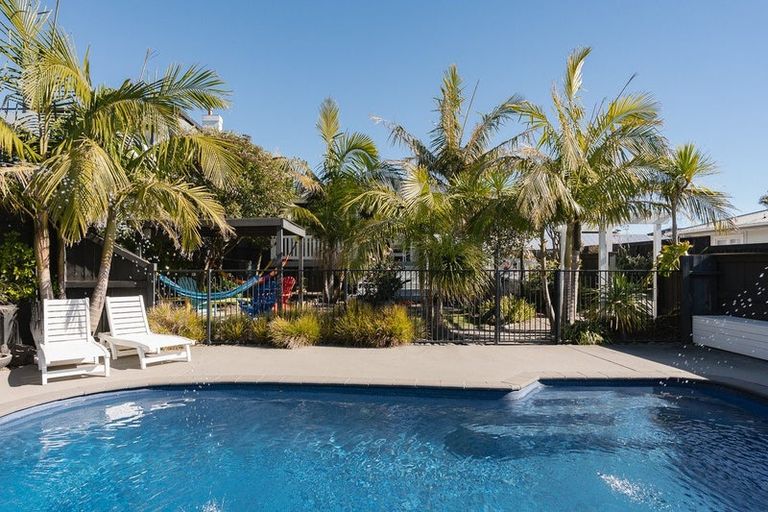 Photo of property in 26 Riverton Road, Mount Maunganui, 3116
