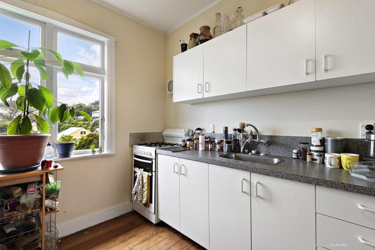 Photo of property in 93 Townsend Road, Miramar, Wellington, 6022