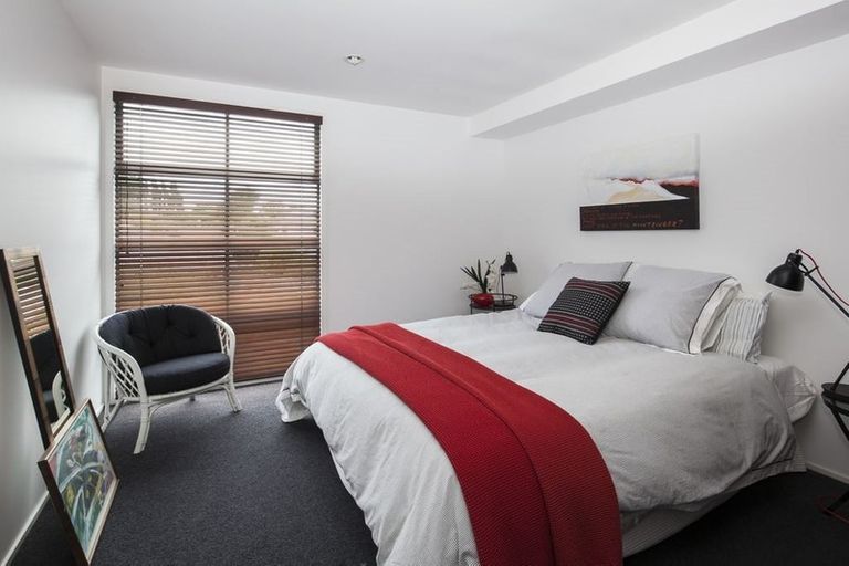 Photo of property in 3/69 Derby Street, St Albans, Christchurch, 8014