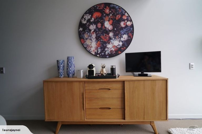 Photo of property in Monument Apartments, 9e/245 Wakefield Street, Te Aro, Wellington, 6011