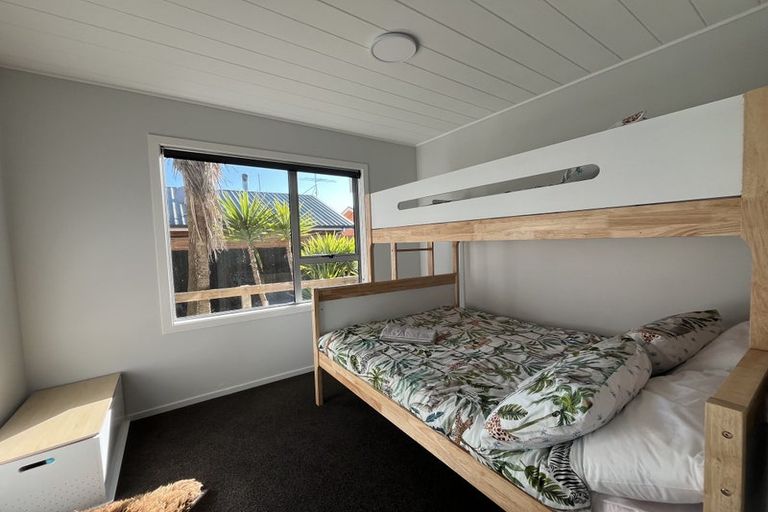 Photo of property in 65 Park Terrace, Waikuku Beach, 7473