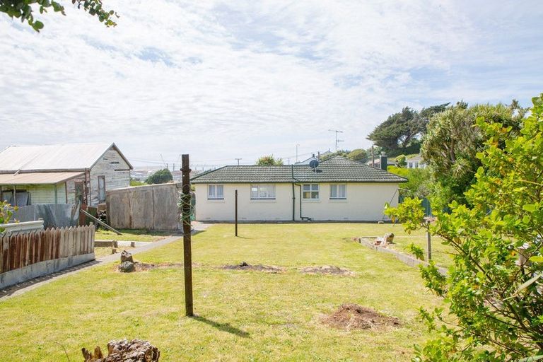 Photo of property in 18 Budd Street, Bluff, 9814