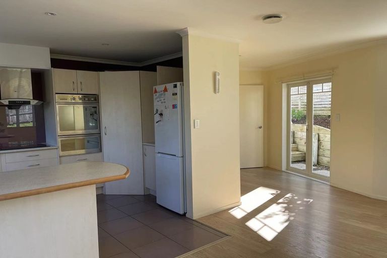 Photo of property in 49a Wyoming Avenue, Murrays Bay, Auckland, 0630