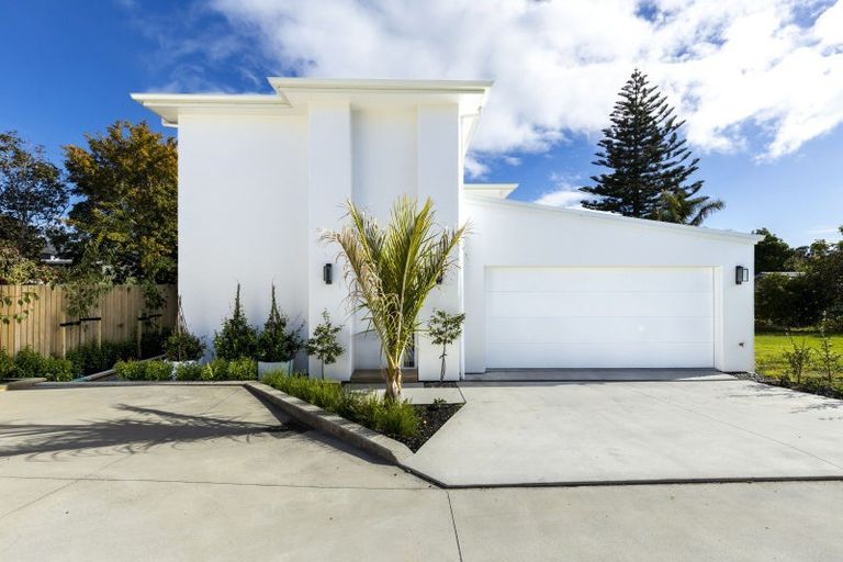 Photo of property in 199a Gill Street, Strandon, New Plymouth, 4312