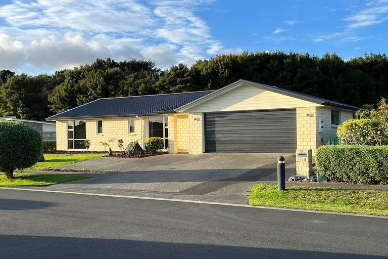 Photo of property in 10 Park Avenue, Mangawhai Heads, Mangawhai, 0505