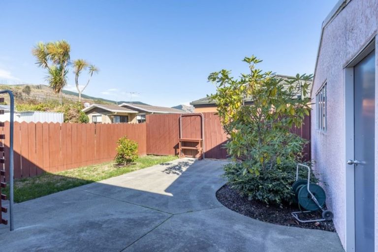 Photo of property in 254 Songer Street, Stoke, Nelson, 7011