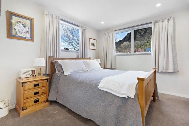 Photo of property in Butel Park, 12 Essex Avenue, Arrowtown, 9302