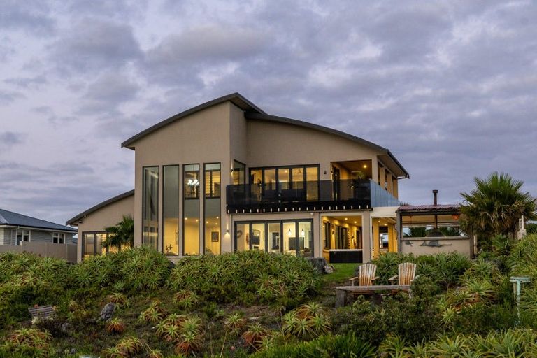 Photo of property in 50 Ferguson Street, Bay View, Napier, 4104