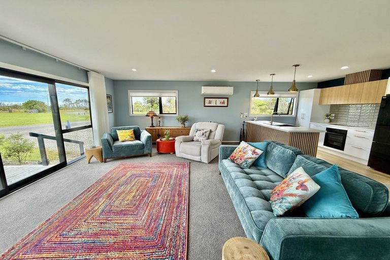 Photo of property in 5 Elley Drive, Carters Beach, Westport, 7825