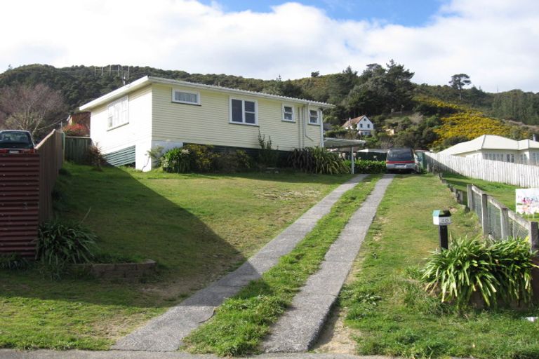 Photo of property in 40 Parenga Street, Wainuiomata, Lower Hutt, 5014