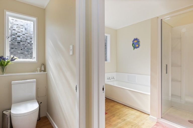 Photo of property in 61 Cruickshank Road, Clouston Park, Upper Hutt, 5018