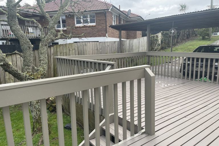 Photo of property in 227 Titirangi Road, Titirangi, Auckland, 0604