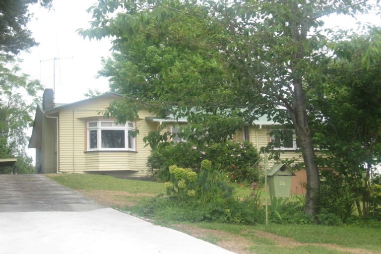 Photo of property in 24 Glen Terrace, Te Puke, 3119