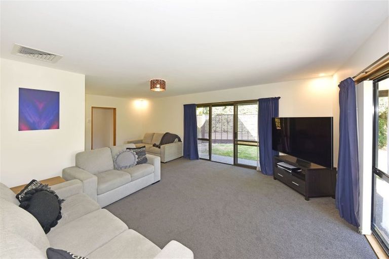 Photo of property in 36 Patterson Terrace, Halswell, Christchurch, 8025