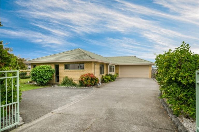 Photo of property in 65 Tapu Road, Huapai, Kumeu, 0810