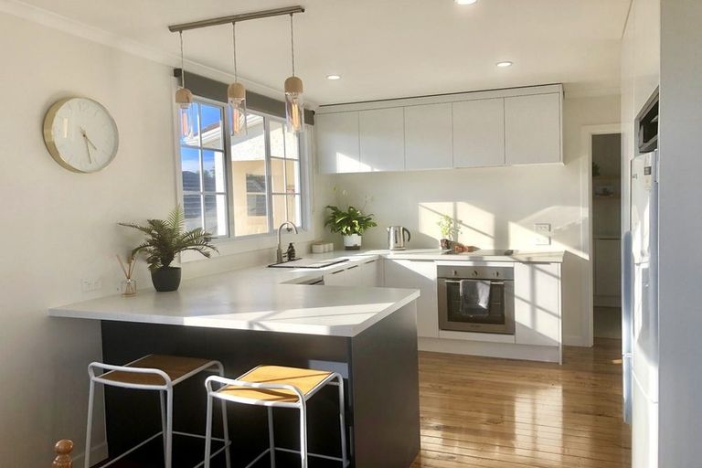 Photo of property in 83 Lorna Street, Lynmouth, New Plymouth, 4310