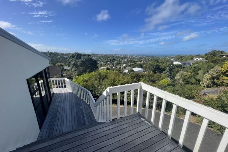 Photo of property in 9 Danbury Drive, Torbay, Auckland, 0630