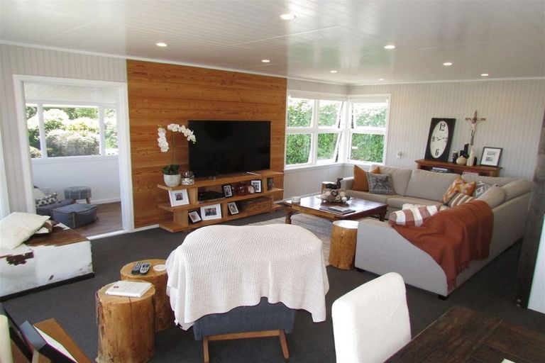 Photo of property in 100 Main South Road, Karoro, Greymouth, 7805