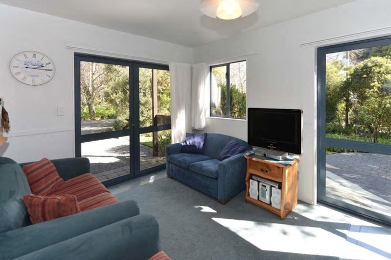 Photo of property in Atholwood Luxury Accommodation, 118 Bronte Road East, Bronte, Upper Moutere, 7173