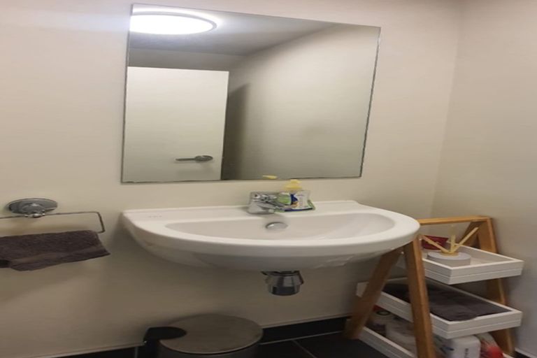 Photo of property in 61 Grove Road, Papakura, 2110