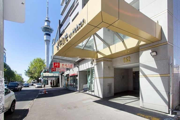 Photo of property in Fiore On Hobson Apartments, 801/152 Hobson Street, Auckland Central, Auckland, 1010