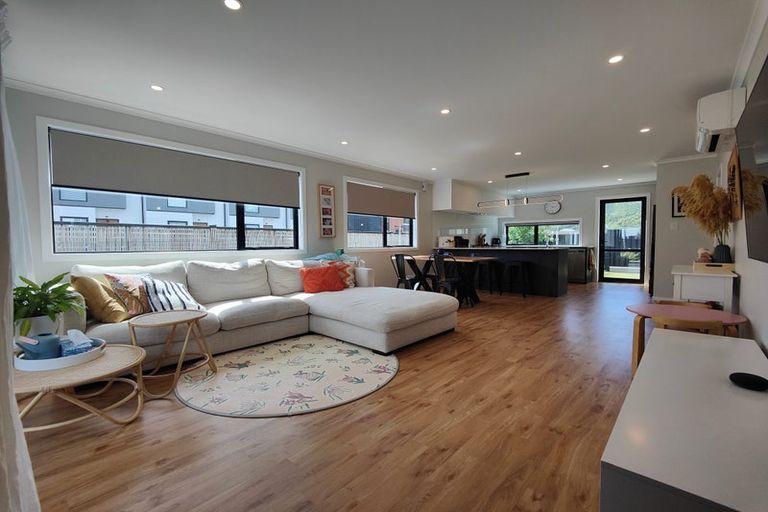 Photo of property in 4 Balmerino Lane, Wallaceville, Upper Hutt, 5018