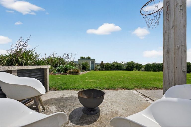 Photo of property in 89 Brown Road, Hakaru, Kaiwaka, 0573