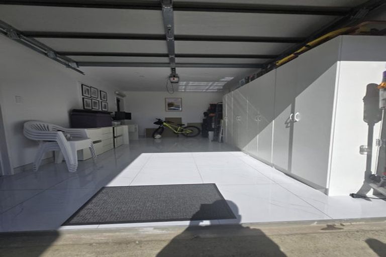 Photo of property in 45 Black Beech Crescent, Takanini, 2110