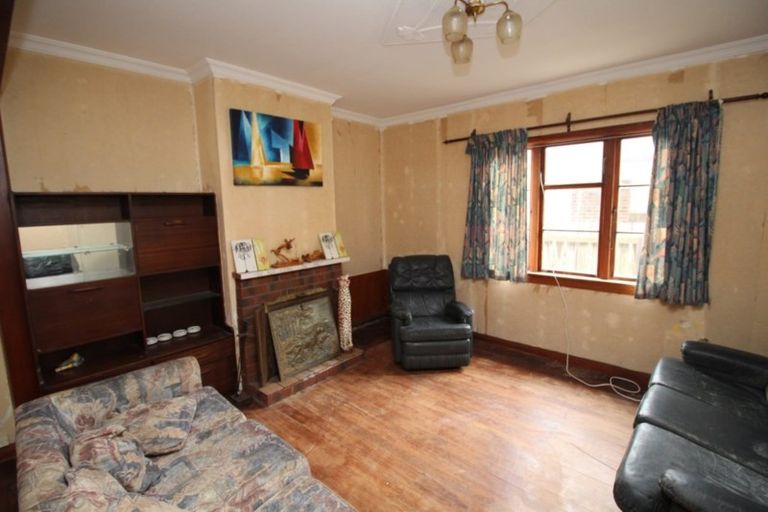 Photo of property in 69 Bridge Street, Bulls, 4818