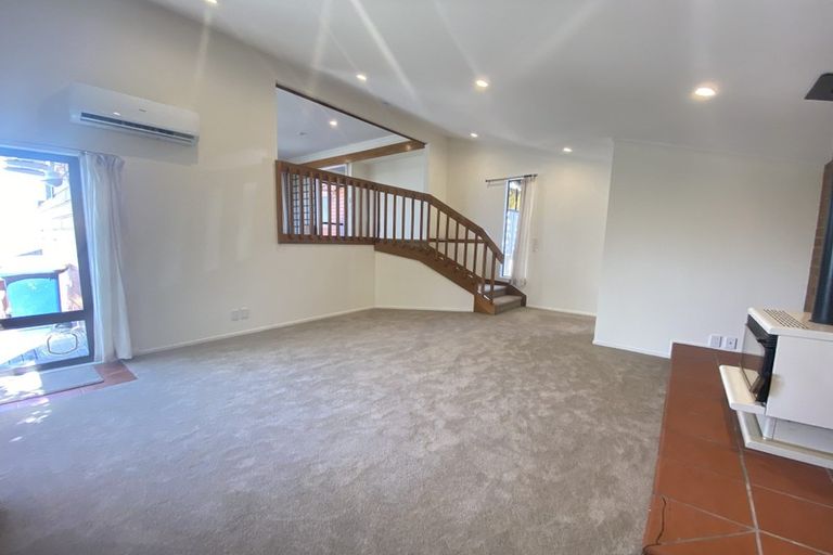 Photo of property in 237 Te Atatu Road, Te Atatu South, Auckland, 0610