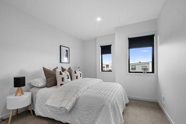 Photo of property in 98 Clark Road, Hobsonville, Auckland, 0616