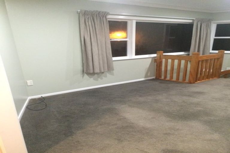Photo of property in 25 Matama Road, Glen Eden, Auckland, 0602
