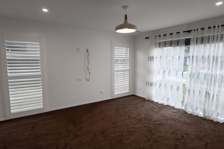 Photo of property in 6 Fenwick Crescent, Wallaceville, Upper Hutt, 5018