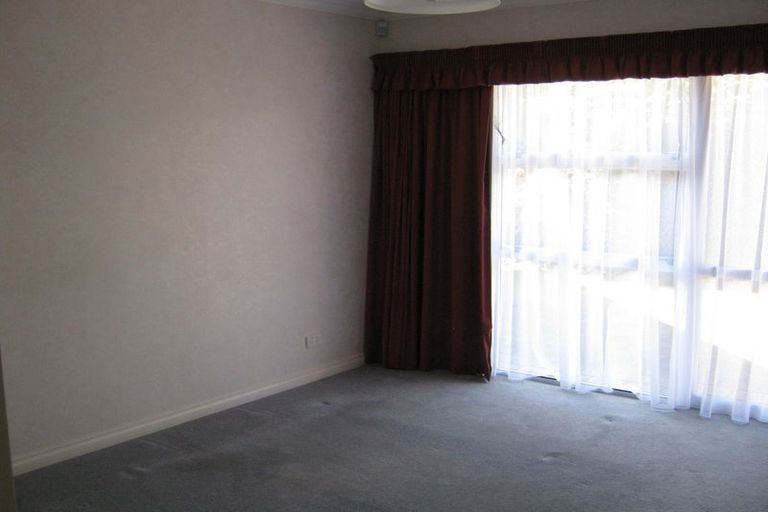 Photo of property in 4 Balcairn Place, Terrace End, Palmerston North, 4410