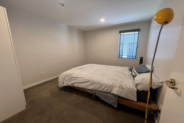 Photo of property in Regent Courts, 3/75 Gloucester Street, Christchurch Central, Christchurch, 8013